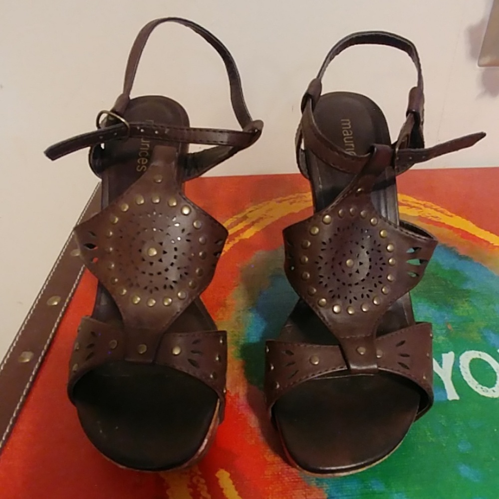 Wedge sandals